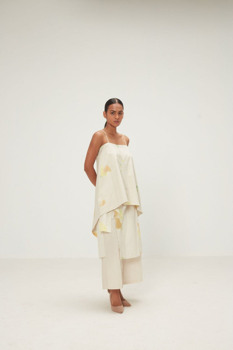 Dried Moss Pants poplin by Khara Kapas in ecru for women in Singapore