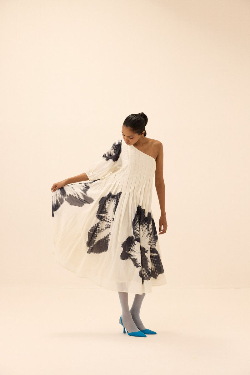 Iceberg Dress mul by Khara Kapas in black for women in Singapore