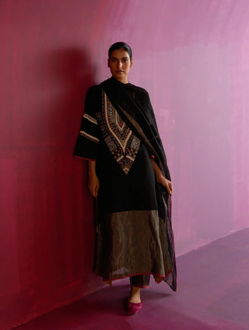 Afra Hand-Embroidered Kurta Set - Black linen by Manan in black color for women in Singapore