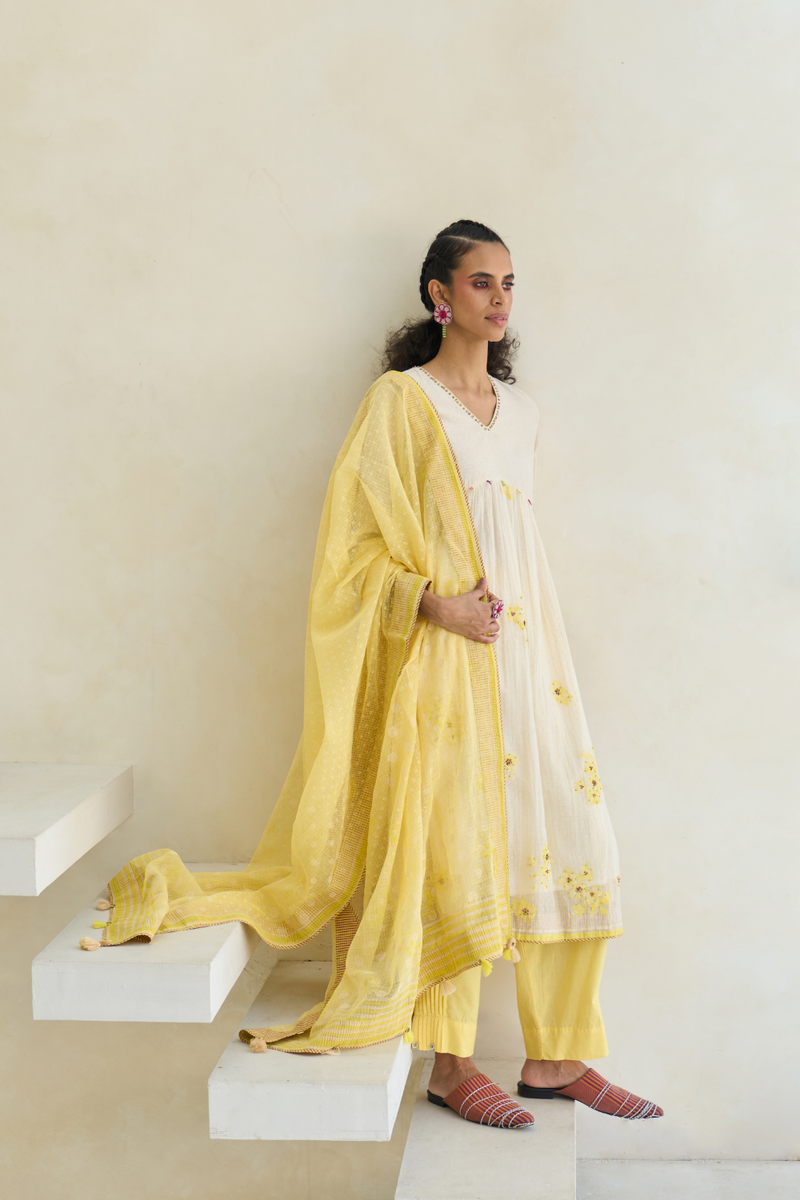 Tru Dupatta cotton by SWATTI KAPOOR in yellow color for women in Singapore