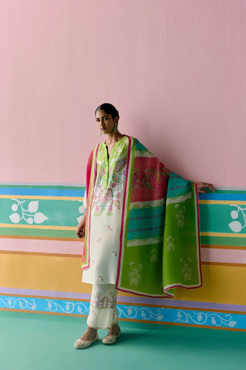 Lime Green Paisley V-neck Kurta Set chanderi Buy Lime Green Paisley V-neck Kurta Set from C&W | Light Kurta Sets for Women by Label Mogra in green color for women in Singapore