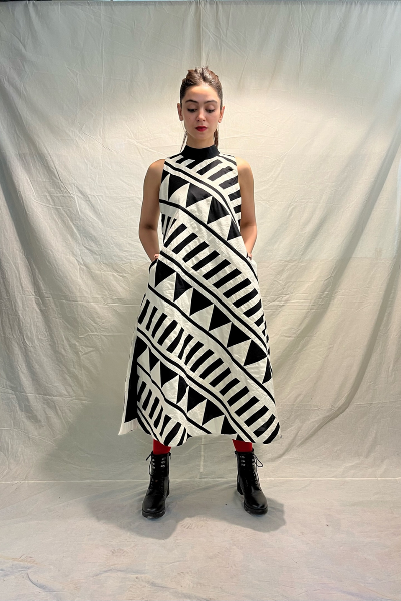 Lino Dress cotton by Ka-Sha in black color for women in Singapore