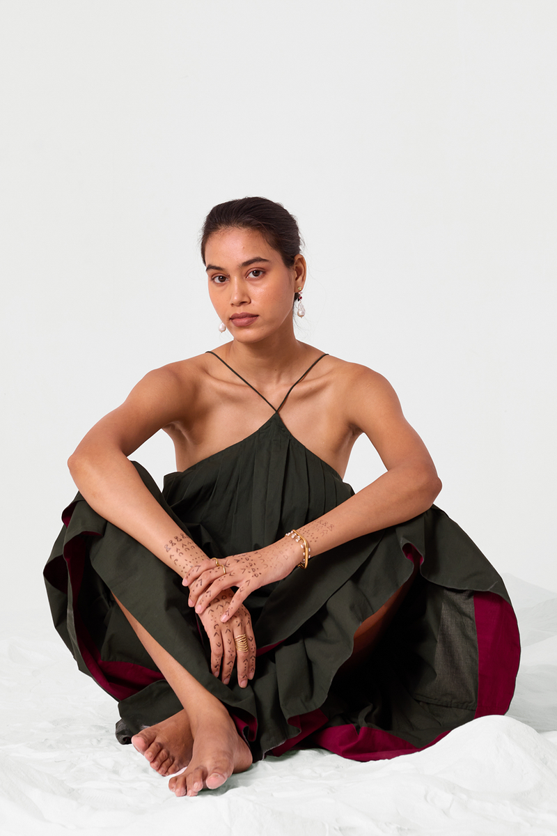 Liri Halter Neck Maxi Dress