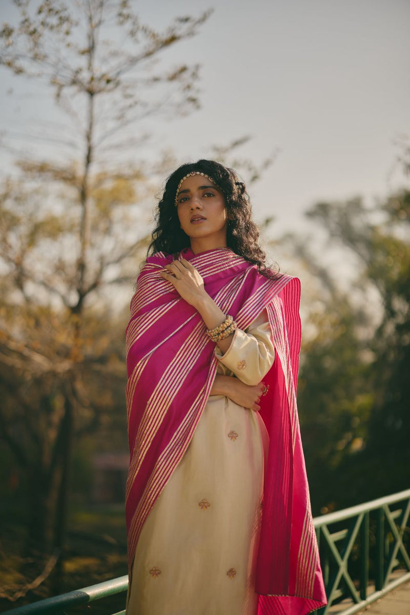 MISHTI DUPATTA