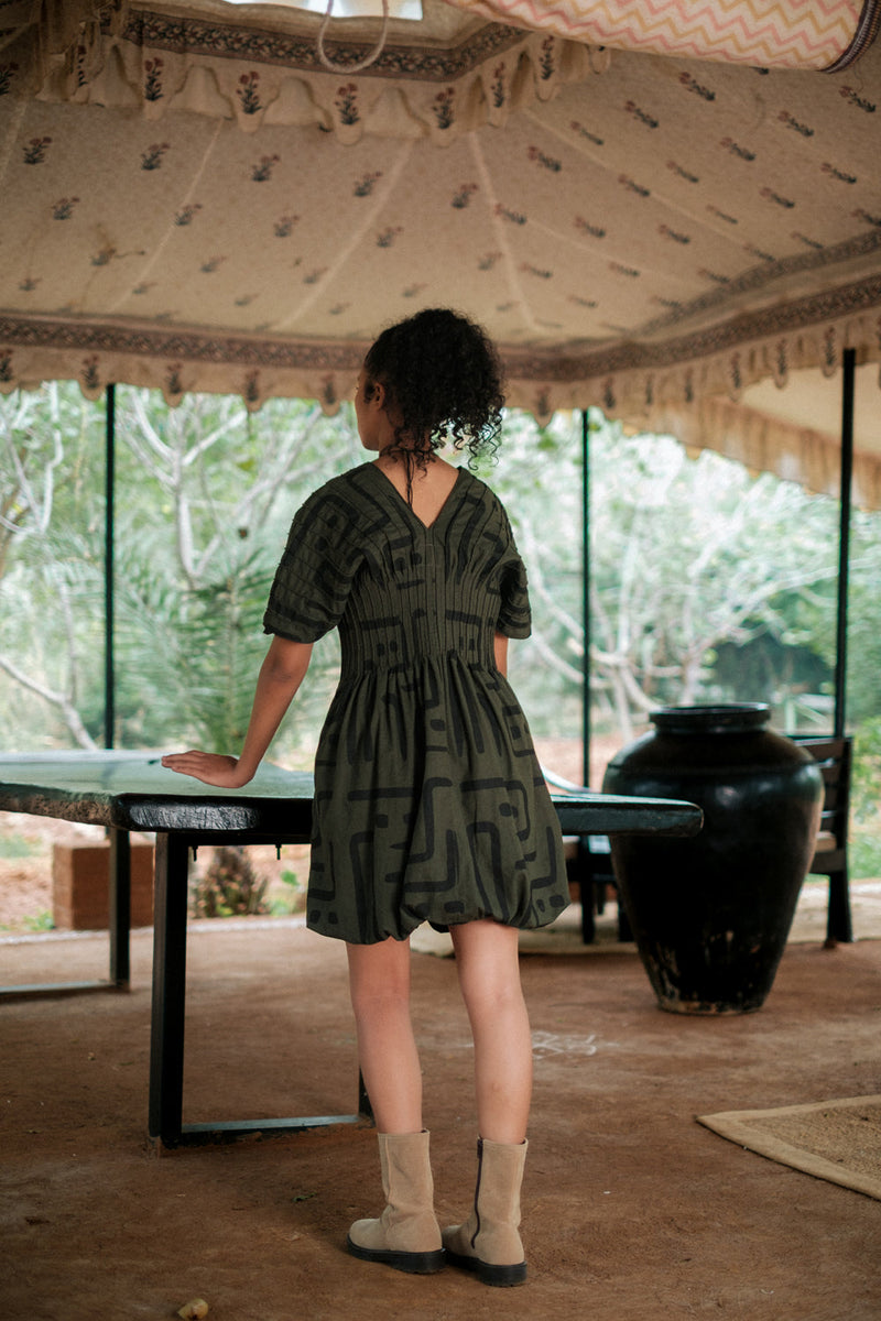 Meknes kimono dress Crushed Cotton dress by The Terra Tribe in green for women in Singapore