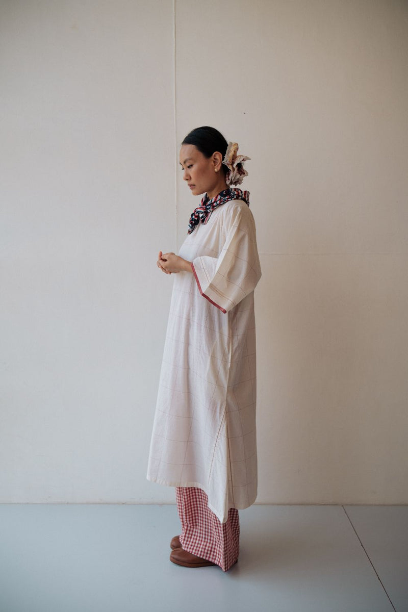 KALA DRESS cotton by TOKREE in white color for women in Singapore