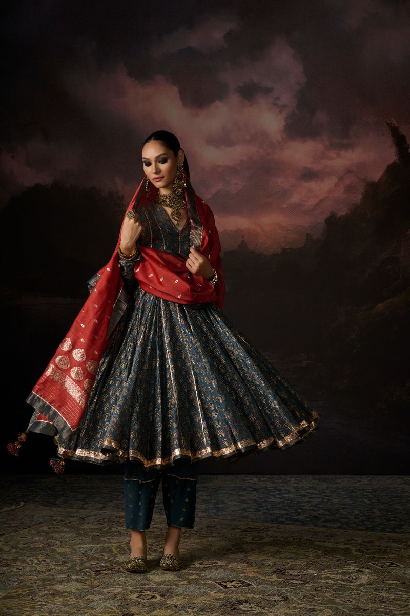MONA DUPATTA by SWATTI KAPOOR in rust color for women in Singapore