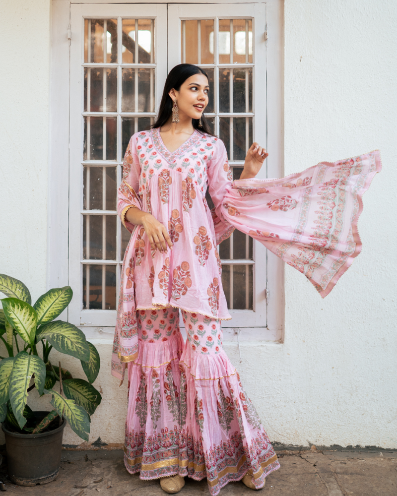 Pink Block Printed Short Kurta Set cotton Buy Pink Block Printed Short Kurta Set from C&W | Kurta/Kurta Sets for Women by Maison Shefali in pink color for women in Singapore