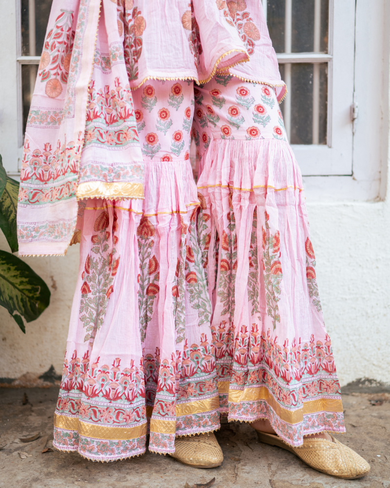 Pink Block Printed Short Kurta Set cotton Buy Pink Block Printed Short Kurta Set from C&W | Kurta/Kurta Sets for Women by Maison Shefali in pink color for women in Singapore