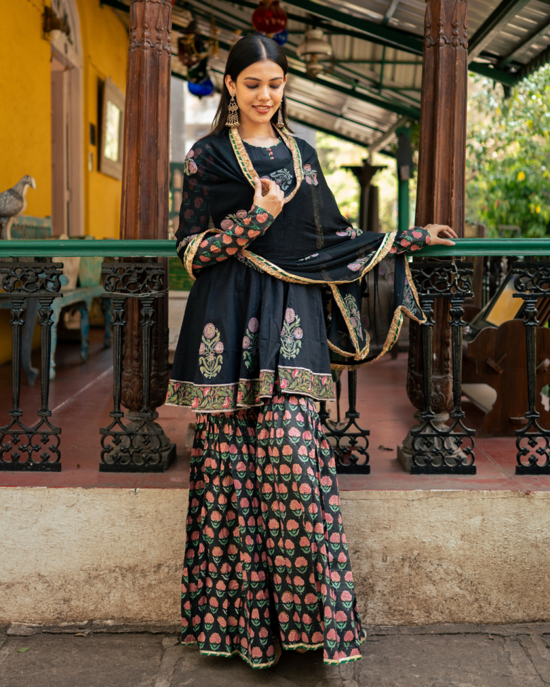 Black Block Printed Sharara Set cotton Buy Black Block Printed Sharara Set from C&W | Kurta/Kurta Sets for Women by Maison Shefali in black color for women in Singapore