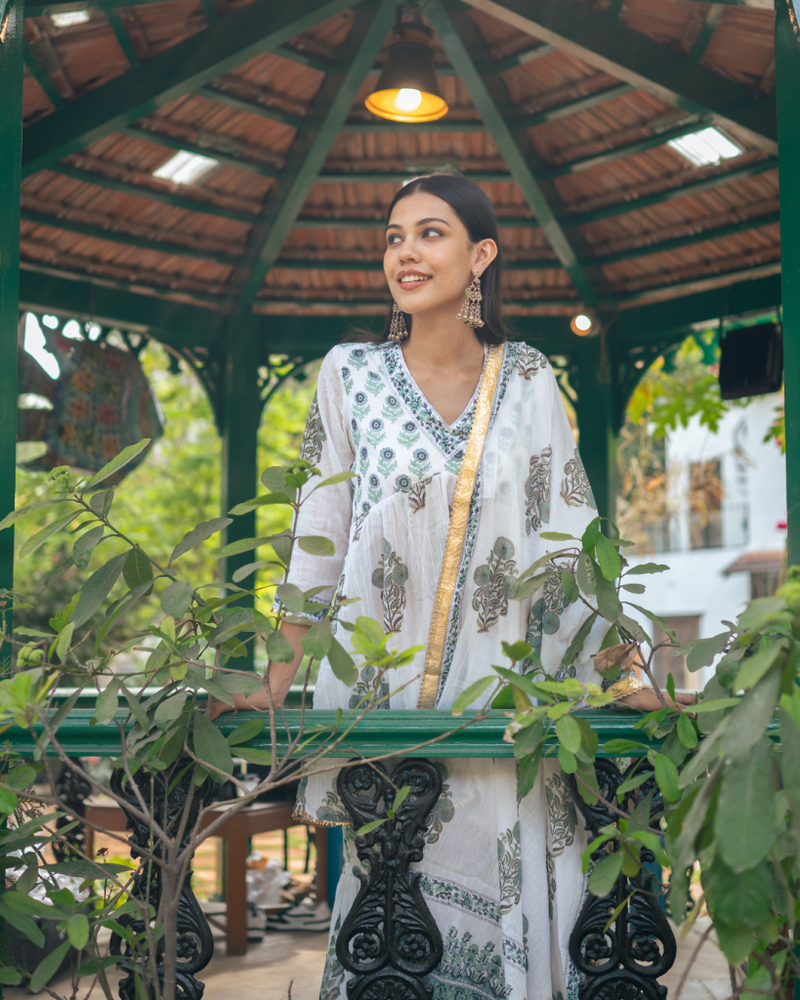 Blue Block Printed Short Kurta Set cotton Buy Blue Block Printed Short Kurta Set from C&W | Kurta/Kurta Sets for Women by Maison Shefali in blue color for women in Singapore