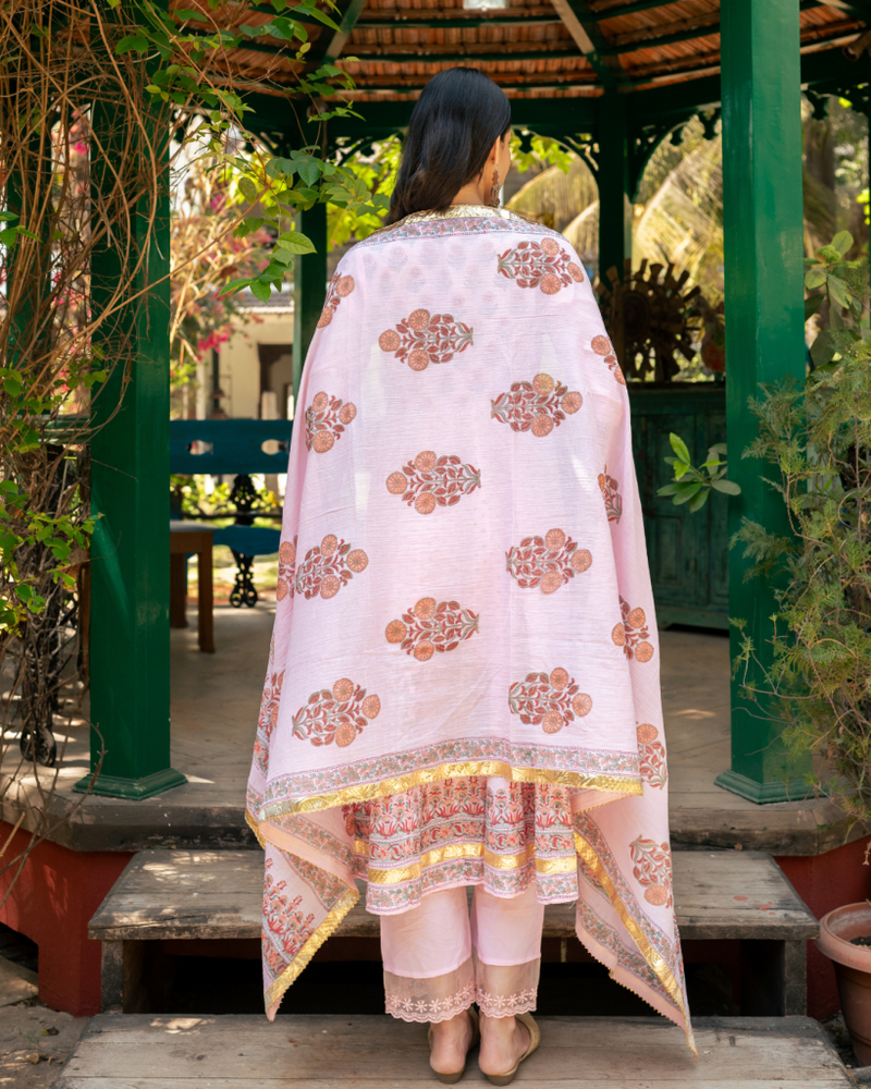 Mughal Pink Boota Anarkali Set cotton Buy Mughal Pink Boota Anarkali Set from C&W | Kurta/Kurta Sets for Women by Maison Shefali in pink color for women in Singapore
