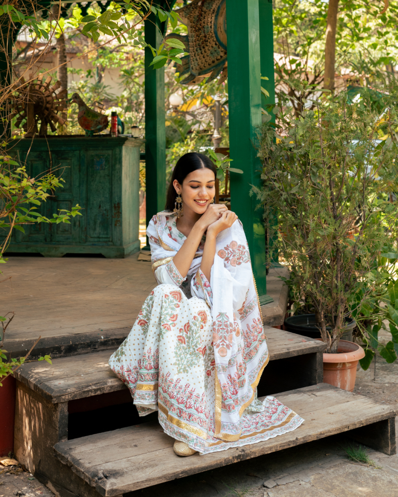 Mughal Peach Boota Anarkali Set cotton Buy Mughal Peach Boota Anarkali Set from C&W | Kurta/Kurta Sets for Women by Maison Shefali in peach color for women in Singapore