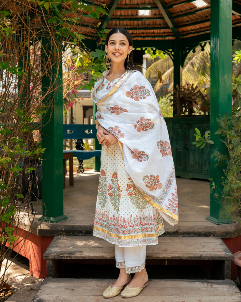 Mughal Peach Boota Anarkali Set cotton Buy Mughal Peach Boota Anarkali Set from C&W | Kurta/Kurta Sets for Women by Maison Shefali in peach color for women in Singapore