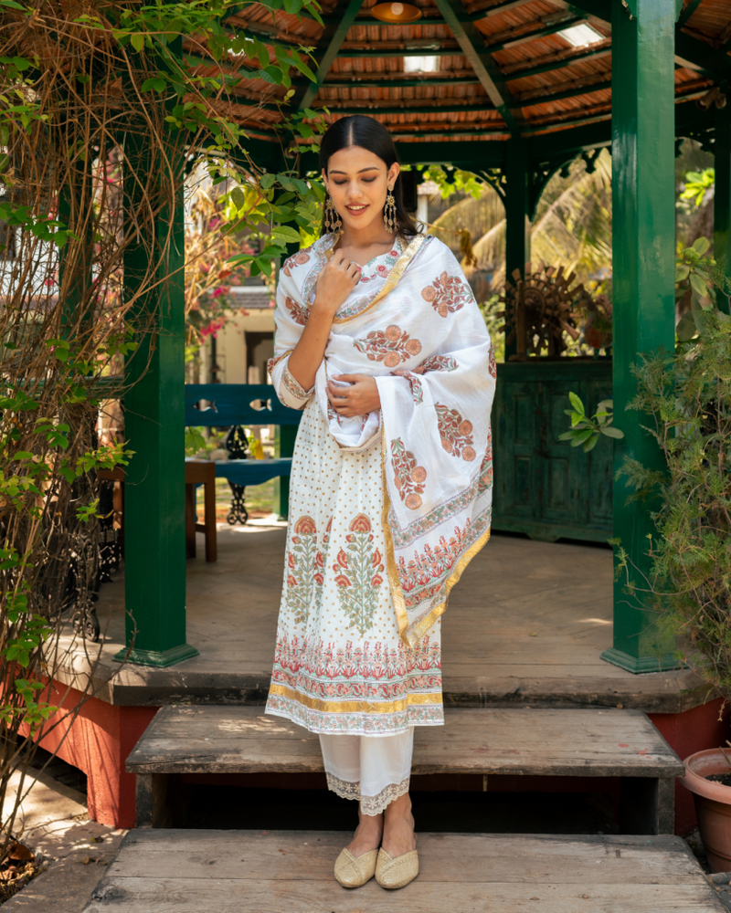 Mughal Peach Boota Anarkali Set cotton Buy Mughal Peach Boota Anarkali Set from C&W | Kurta/Kurta Sets for Women by Maison Shefali in peach color for women in Singapore