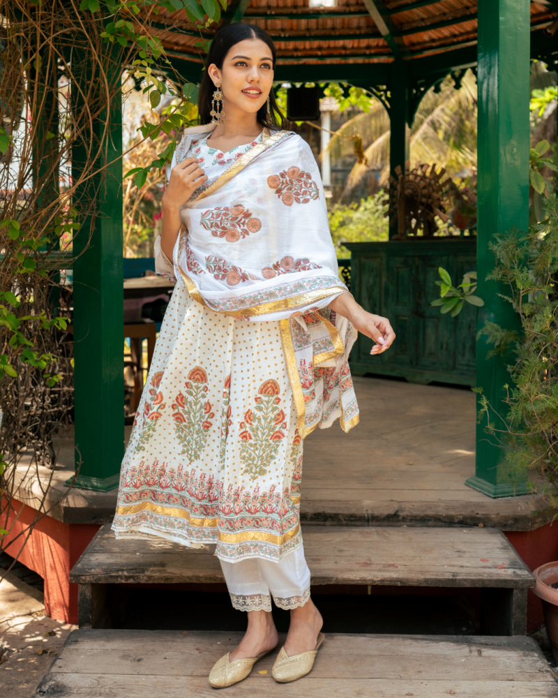 Mughal Peach Boota Anarkali Set cotton Buy Mughal Peach Boota Anarkali Set from C&W | Kurta/Kurta Sets for Women by Maison Shefali in peach color for women in Singapore