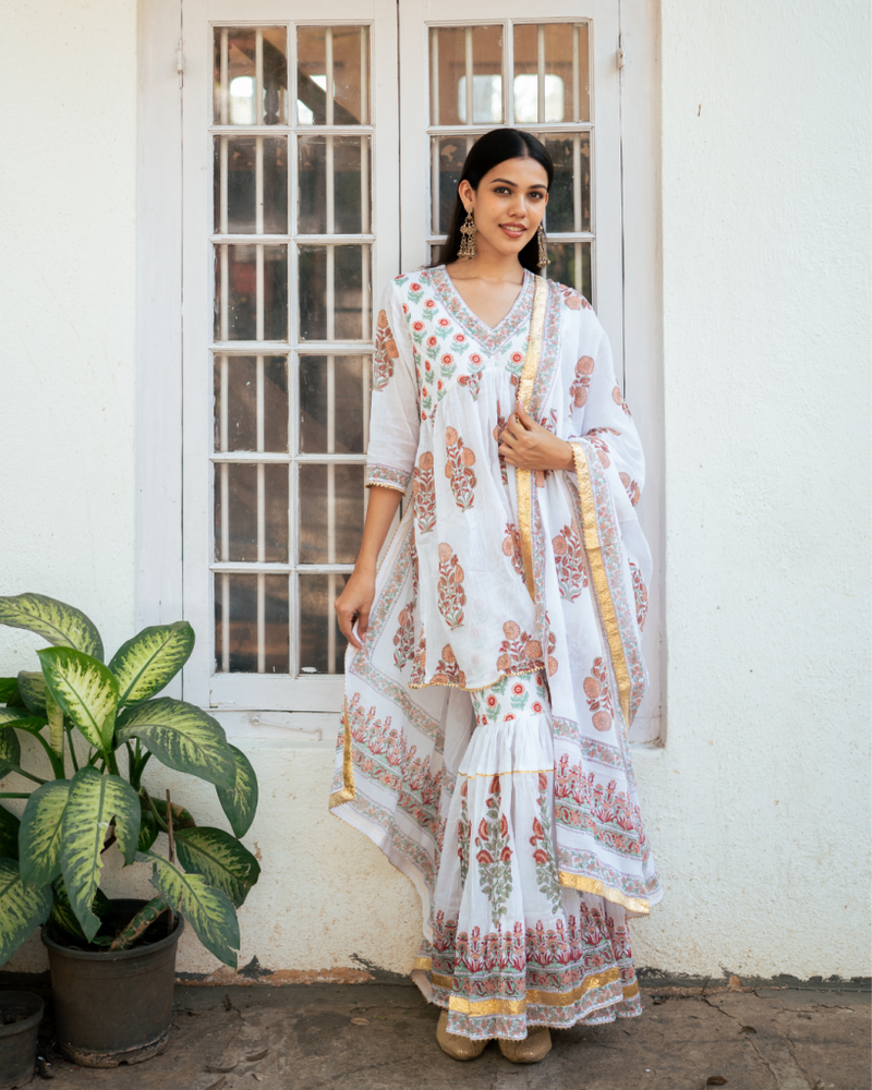 Peach Block Printed Sharara Set cotton Buy Peach Block Printed Sharara Set from C&W | Kurta/Kurta Sets for Women by Maison Shefali in peach color for women in Singapore