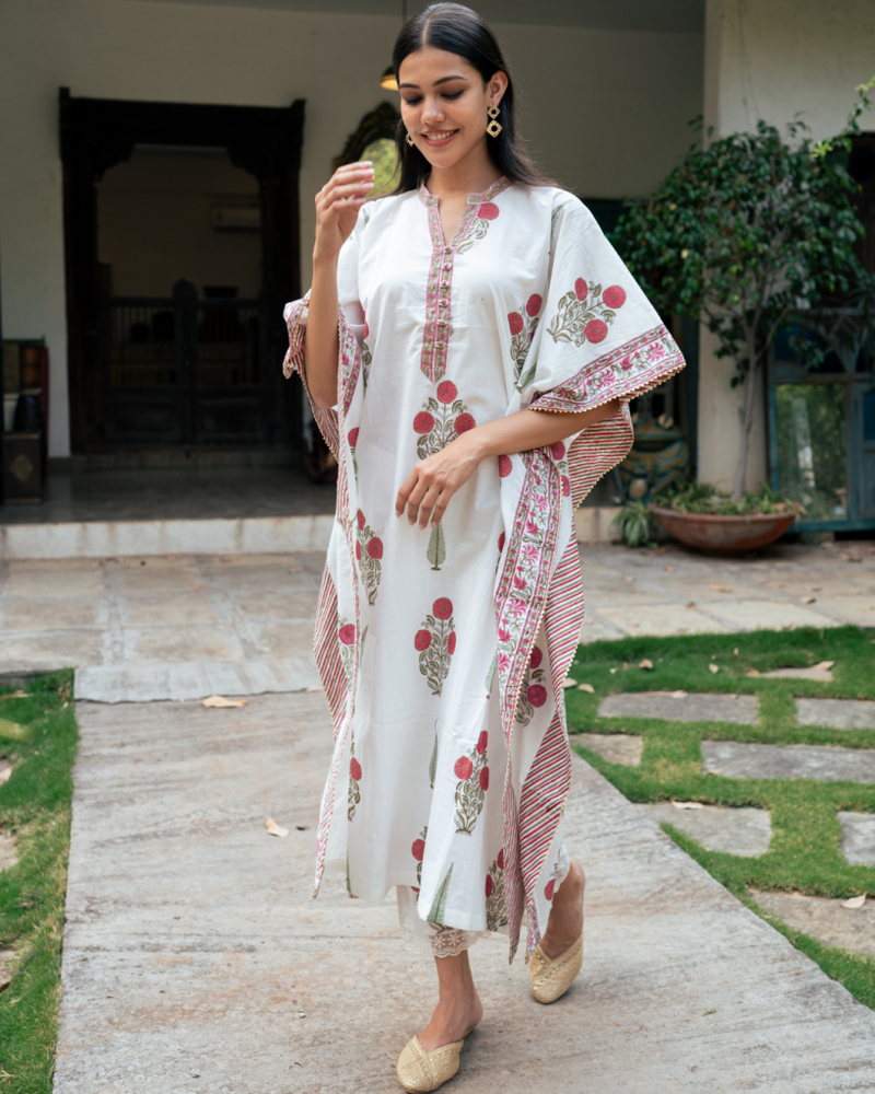 Mughal Red Boota Kaftan Set cotton Buy Mughal Red Boota Kaftan Set from C&W | Kurta/Kurta Sets for Women by Maison Shefali in red color for women in Singapore