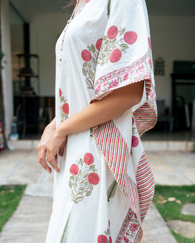 Mughal Red Boota Kaftan Set cotton Buy Mughal Red Boota Kaftan Set from C&W | Kurta/Kurta Sets for Women by Maison Shefali in red color for women in Singapore