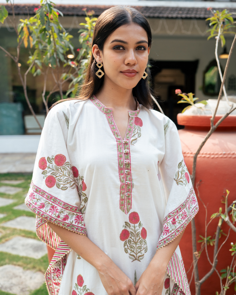 Mughal Red Boota Kaftan Set cotton Buy Mughal Red Boota Kaftan Set from C&W | Kurta/Kurta Sets for Women by Maison Shefali in red color for women in Singapore
