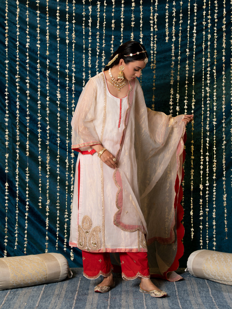 Kanak Kurta Set tissue Buy Kanak Kurta Set from C&W | Kurta/Kurta Sets for Women by Maison Shefali for women in Singapore