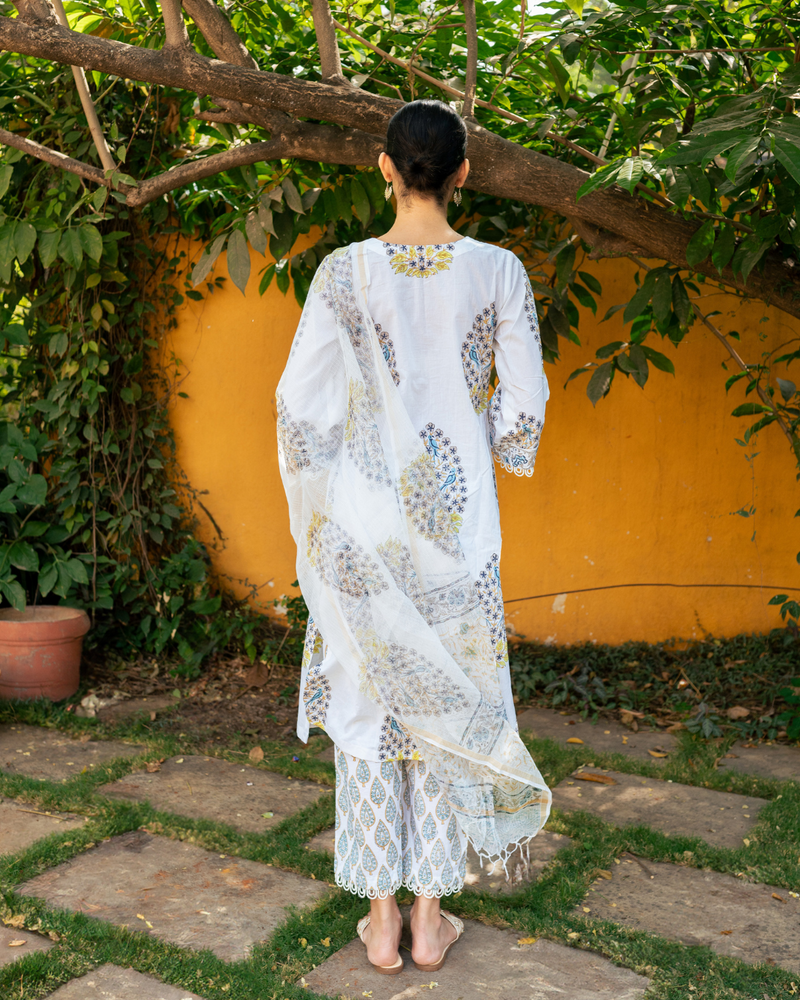 Ivory and Blue Hand Block Printed Kurta Set (MSSS24BGKS) mul Buy Ivory and Blue Hand Block Printed Kurta Set from C&W | Kurta/Kurta Sets for Women by Maison Shefali in multi color for women in Singapore