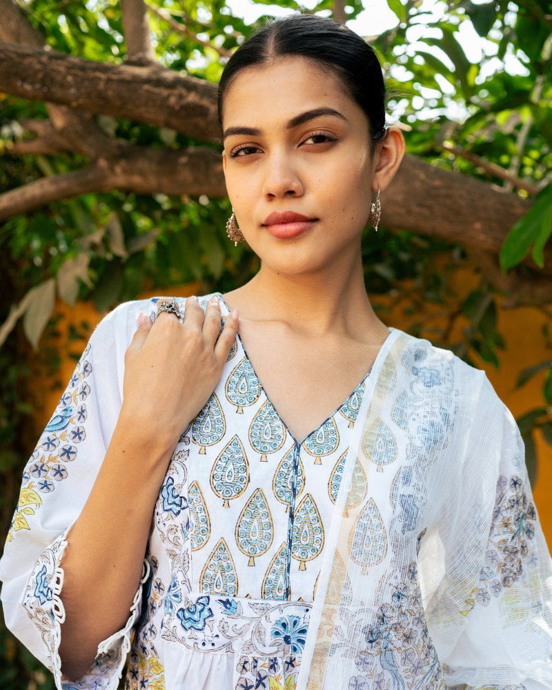 Ivory and Blue Hand Block Printed Kurta Set (MSSS24BGKS) mul Buy Ivory and Blue Hand Block Printed Kurta Set from C&W | Kurta/Kurta Sets for Women by Maison Shefali in multi color for women in Singapore