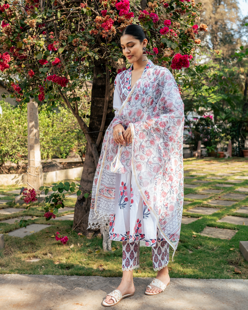 Ivory and Pink Hand Block Printed Suit Set mul Buy Ivory and Pink Hand Block Printed Suit Set from C&W | Kurta/Kurta Sets for Women by Maison Shefali in multi color for women in Singapore