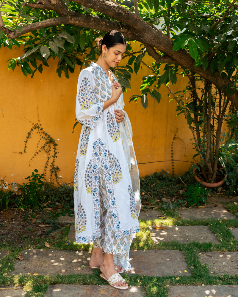 Ivory and Blue Hand Block Printed Kurta Set (MSSS24BWKS) mul Buy Ivory and Blue Hand Block Printed Kurta Set from C&W | Kurta/Kurta Sets for Women by Maison Shefali in multi color for women in Singapore