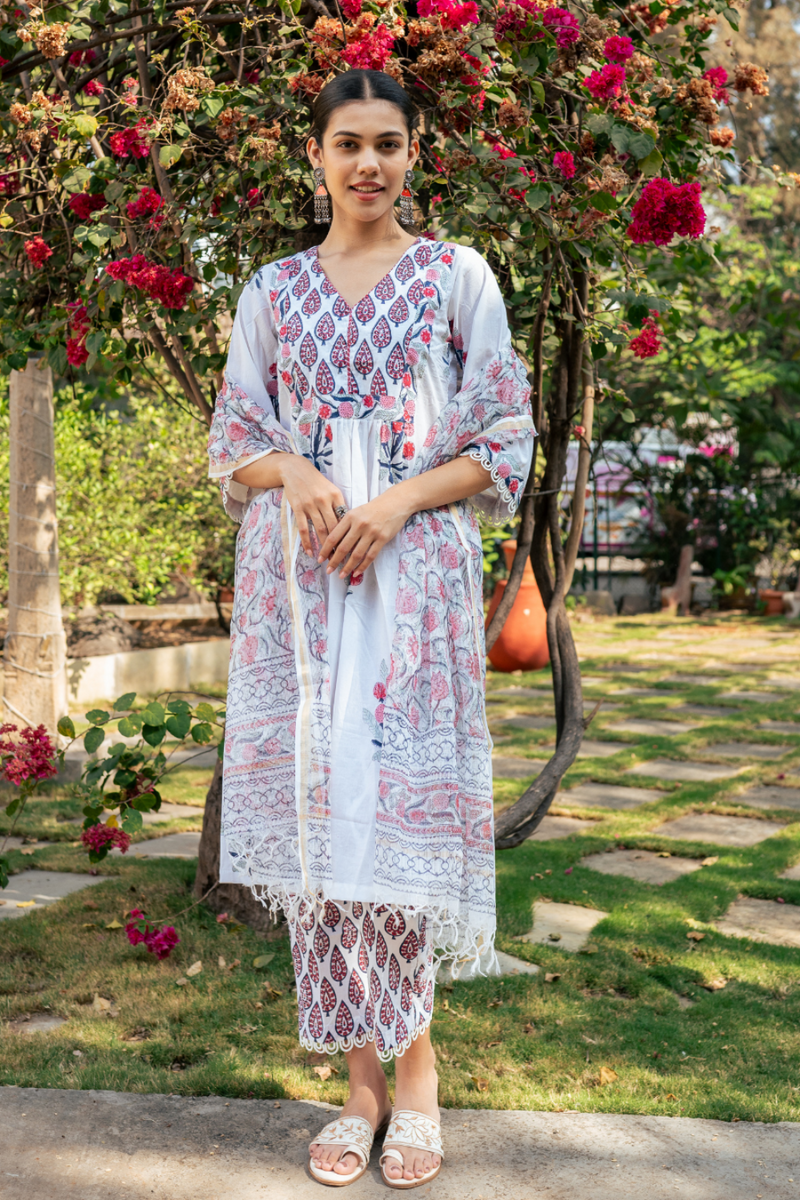 Ivory and Pink Hand Block Printed Kurta Set mul Buy Ivory and Pink Hand Block Printed Kurta Set from C&W | Kurta/Kurta Sets for Women by Maison Shefali in multi color for women in Singapore