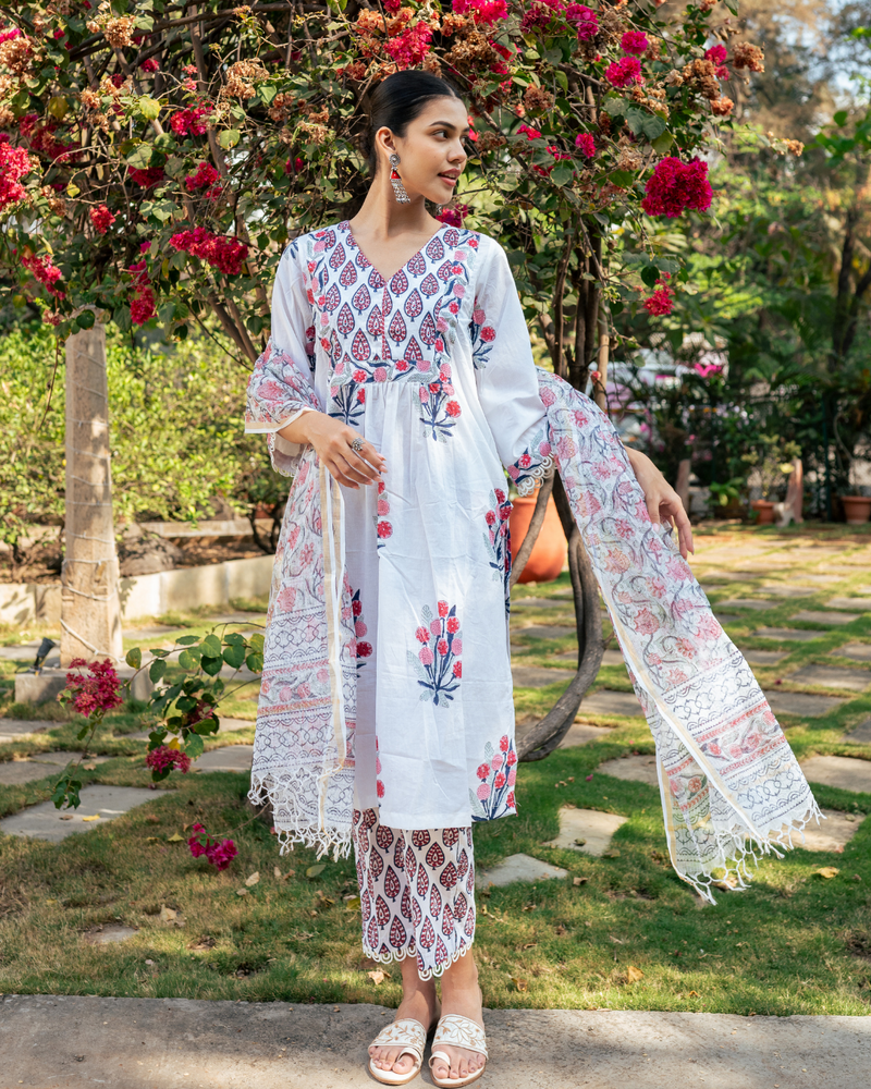 Ivory and Pink Hand Block Printed Kurta Set mul Buy Ivory and Pink Hand Block Printed Kurta Set from C&W | Kurta/Kurta Sets for Women by Maison Shefali in multi color for women in Singapore