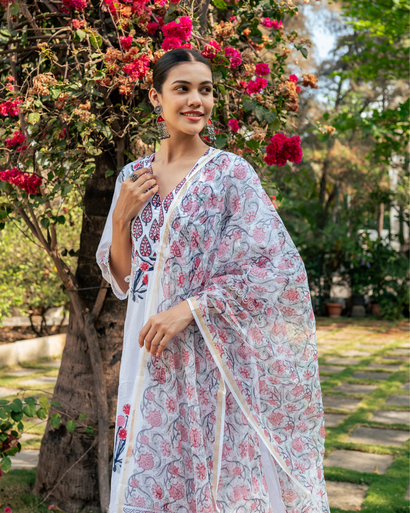 Ivory and Pink Hand Block Printed Kurta Set mul Buy Ivory and Pink Hand Block Printed Kurta Set from C&W | Kurta/Kurta Sets for Women by Maison Shefali in multi color for women in Singapore