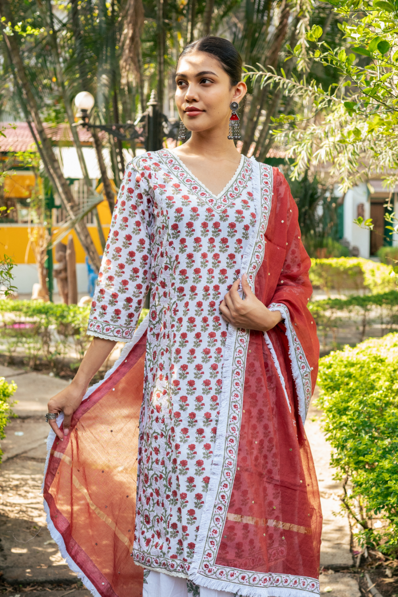 Ivory and Red Hand Block Printed Skirt Set mul Buy Ivory and Red Hand Block Printed Skirt Set from C&W | Kurta/Kurta Sets for Women by Maison Shefali in multi color for women in Singapore