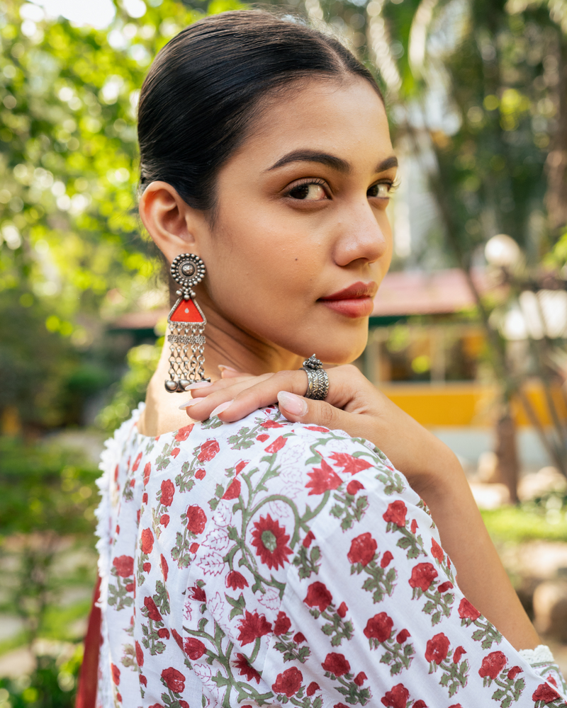Ivory and Red Hand Block Printed Skirt Set mul Buy Ivory and Red Hand Block Printed Skirt Set from C&W | Kurta/Kurta Sets for Women by Maison Shefali in multi color for women in Singapore