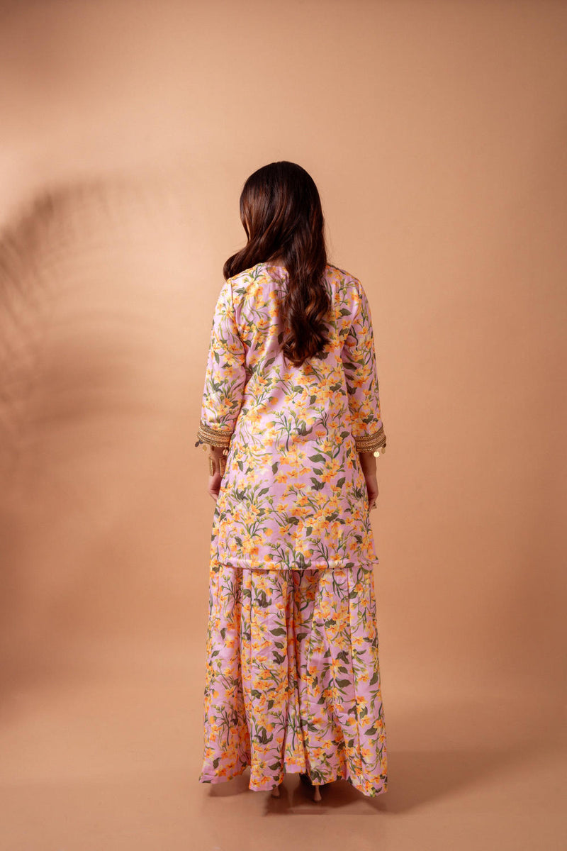 Linen digital print blush kali sharara set linen Buy Linen digital print blush kali sharara set from C&W | Kurta/Kurta Sets for Women by Maison Shefali for women in Singapore