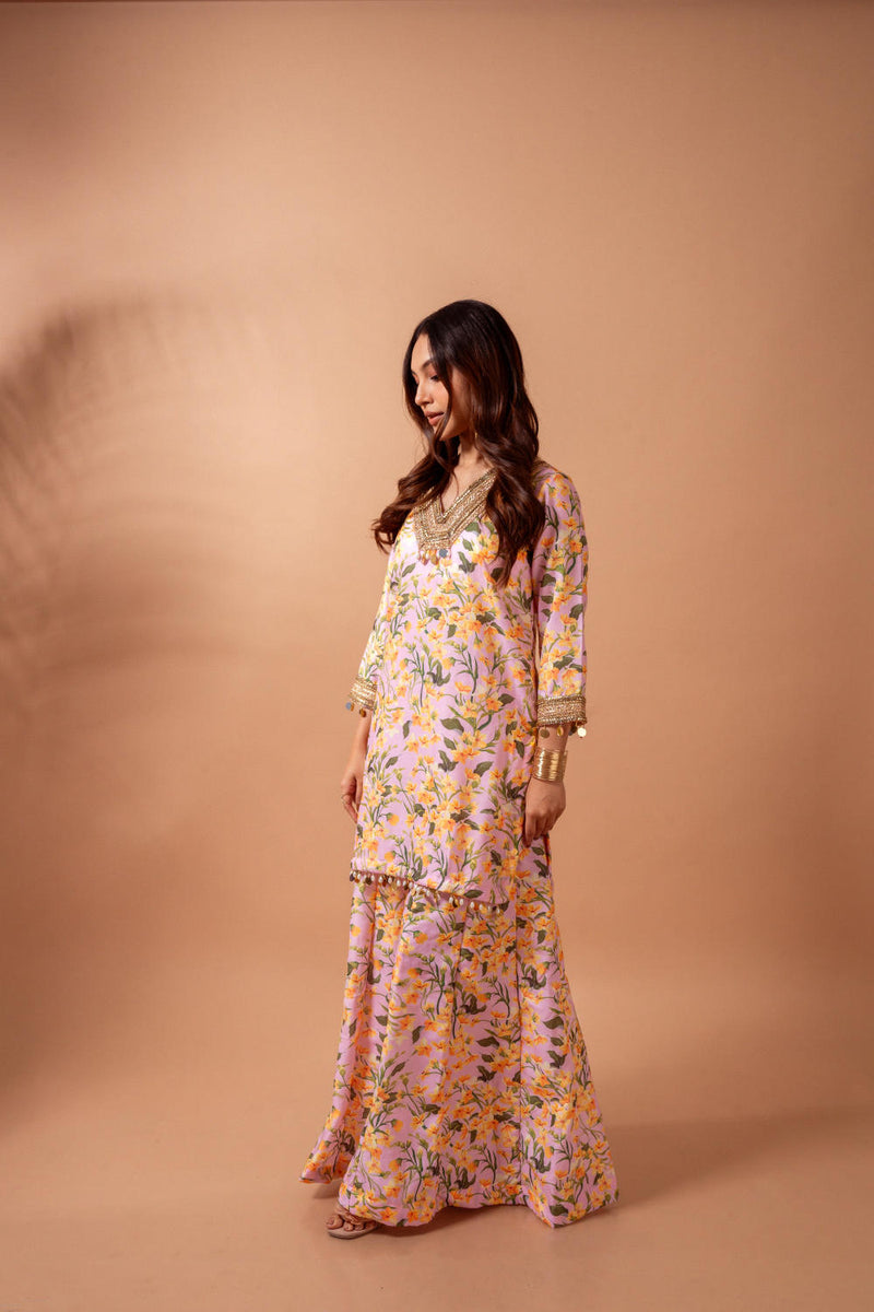 Linen digital print blush kali sharara set linen Buy Linen digital print blush kali sharara set from C&W | Kurta/Kurta Sets for Women by Maison Shefali for women in Singapore