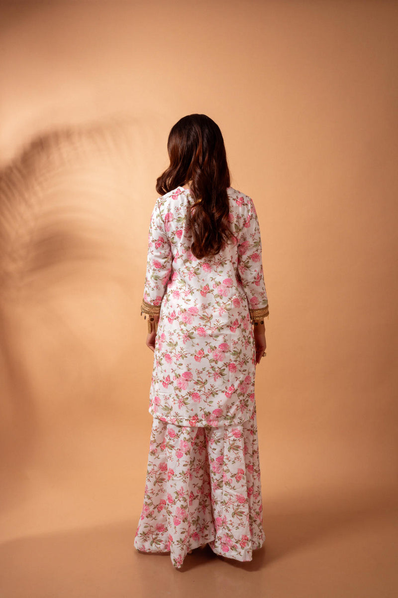 Linen digital print white kali sharara set linen Buy Linen digital print white kali sharara set from C&W | Kurta/Kurta Sets for Women by Maison Shefali for women in Singapore