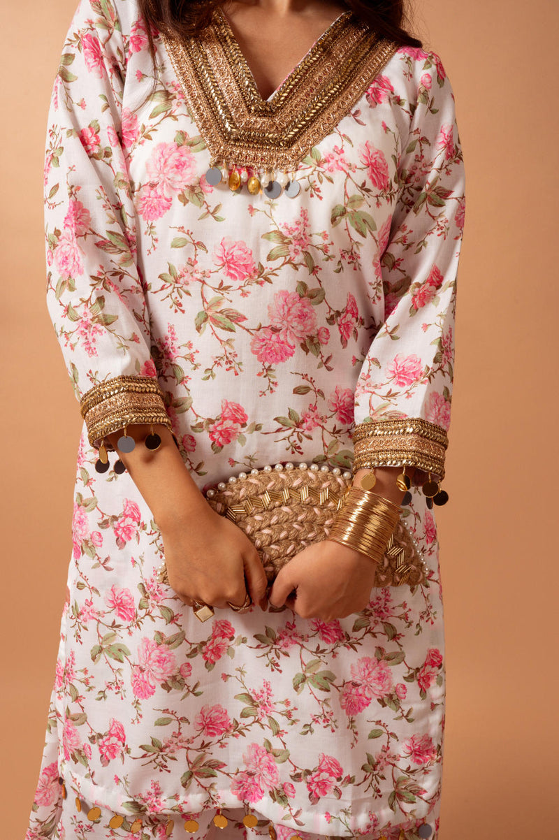 Linen digital print white kali sharara set linen Buy Linen digital print white kali sharara set from C&W | Kurta/Kurta Sets for Women by Maison Shefali for women in Singapore