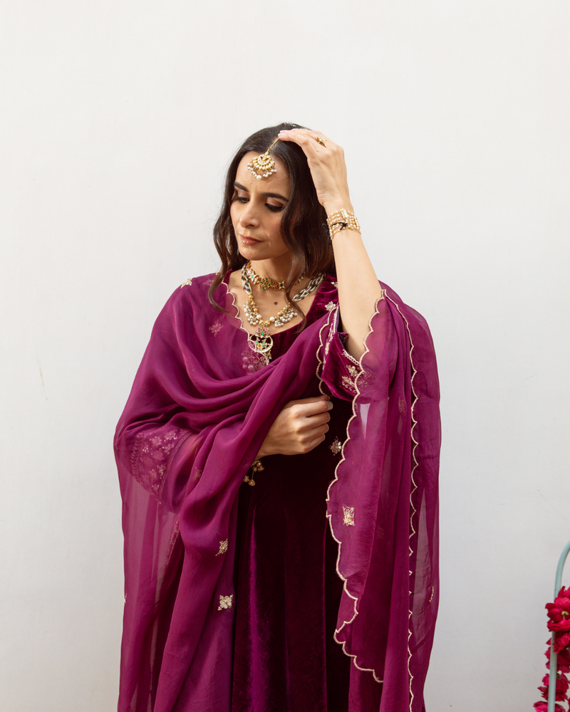 Zeya - Velvet Embroidered Suit Set Buy Zeya - Velvet Embroidered Suit Set from C&W | Kurta/Kurta Sets for Women by Maison Shefali in purple color for women in Singapore
