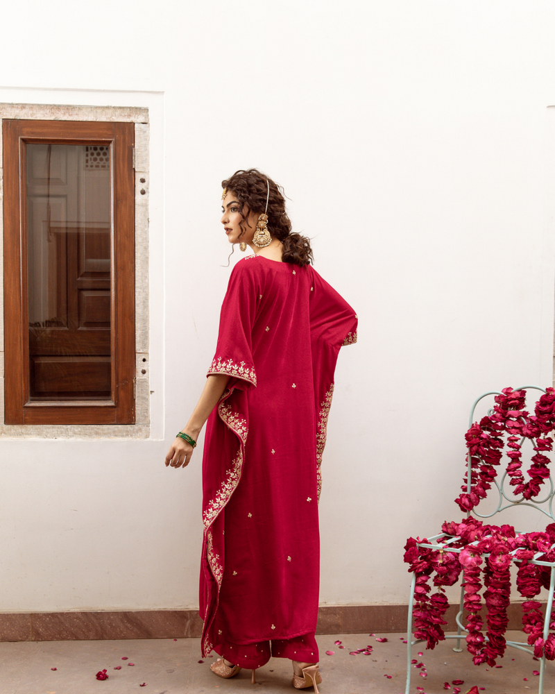 Ibtida Gulabi - Velvet Embroidered Kaftan Set silk Buy Ibtida Gulabi - Velvet Embroidered Kaftan Set








 from C&W | Kurta/Kurta Sets for Women by Maison Shefali in red color for women in Singapore