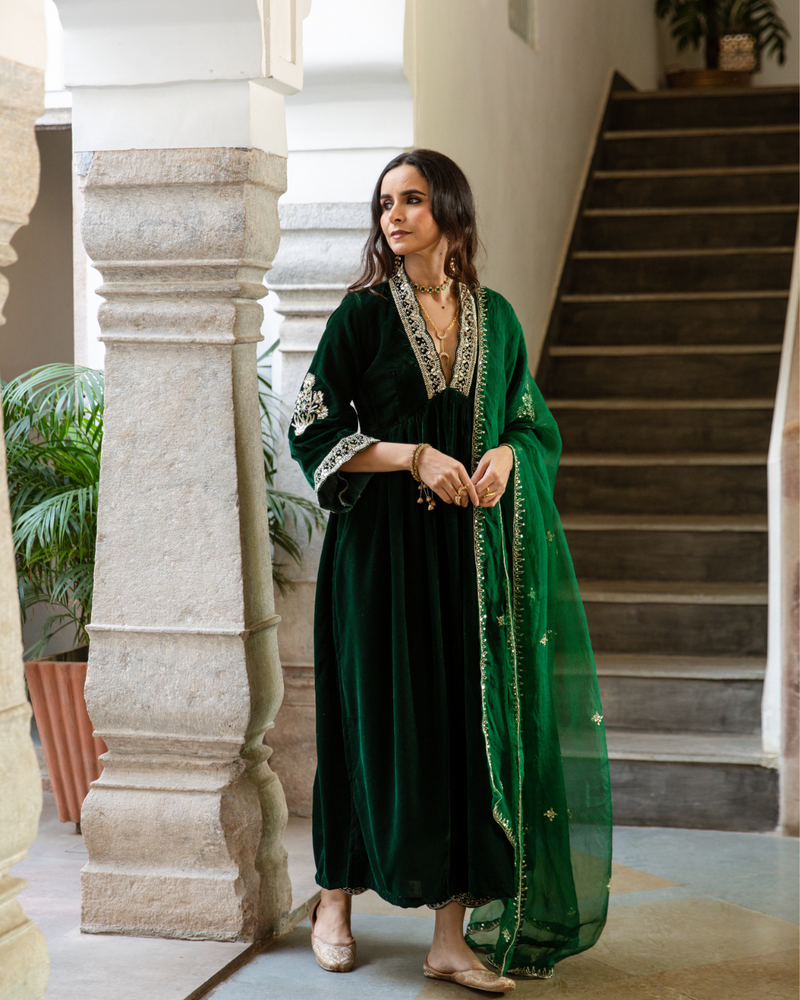 Khizaan Panna - Velvet Embroidered Suit Set Buy Khizaan Panna - Velvet Embroidered Suit Set from C&W | Kurta/Kurta Sets for Women by Maison Shefali in green color for women in Singapore