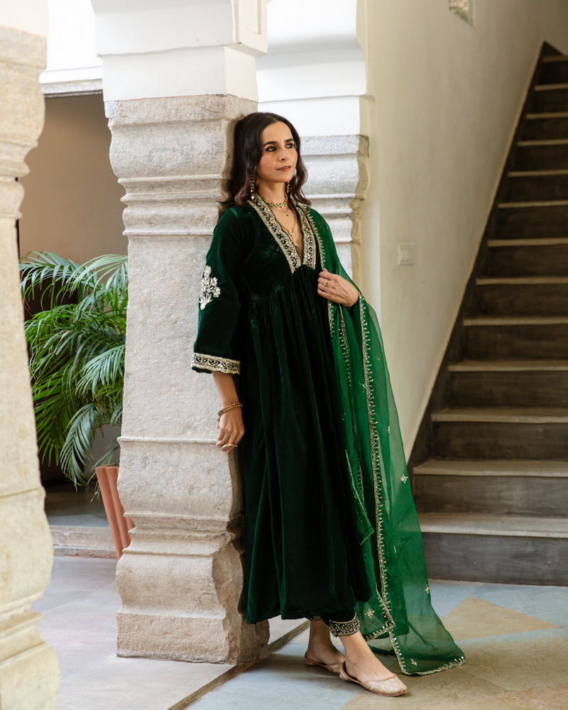 Khizaan Panna - Velvet Embroidered Suit Set Buy Khizaan Panna - Velvet Embroidered Suit Set from C&W | Kurta/Kurta Sets for Women by Maison Shefali in green color for women in Singapore