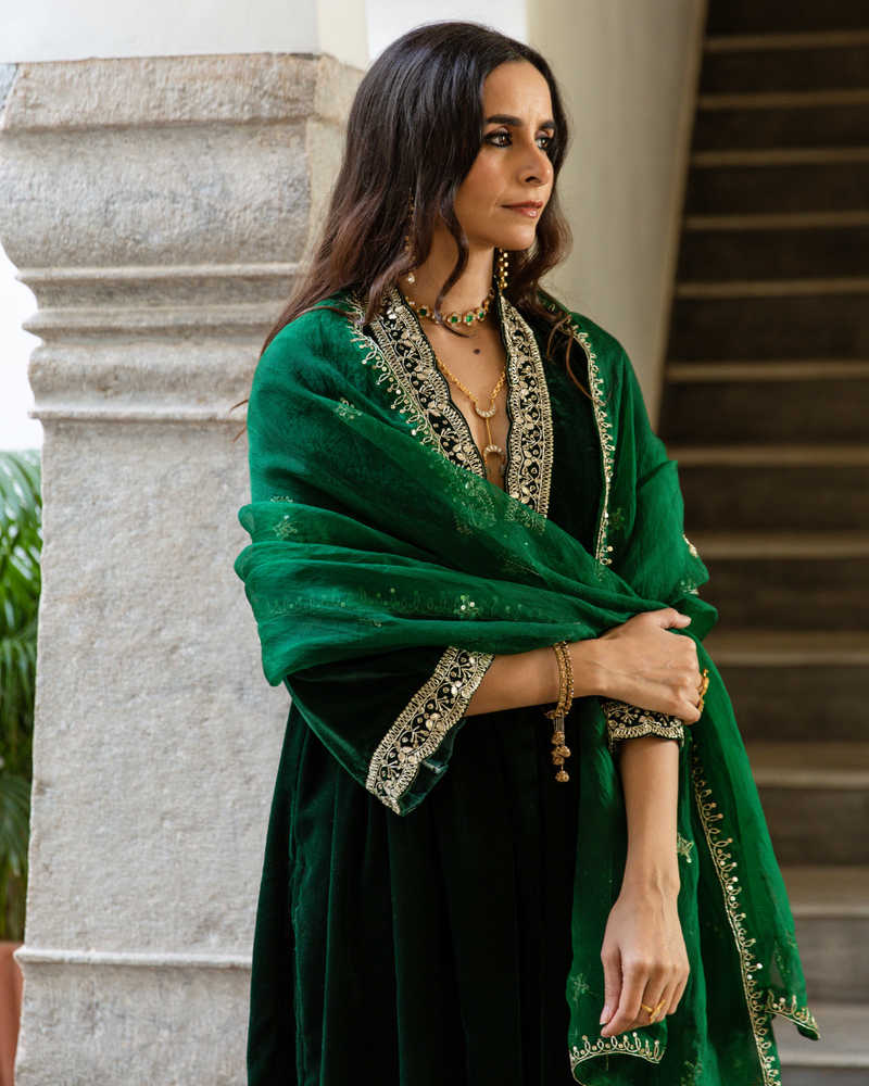 Khizaan Panna - Velvet Embroidered Suit Set Buy Khizaan Panna - Velvet Embroidered Suit Set from C&W | Kurta/Kurta Sets for Women by Maison Shefali in green color for women in Singapore