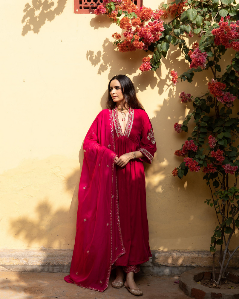 Khizaan Gulabi - Velvet Embroidered Suit Set Buy Khizaan Gulabi - Velvet Embroidered Suit Set from C&W | Kurta/Kurta Sets for Women by Maison Shefali in red color for women in Singapore