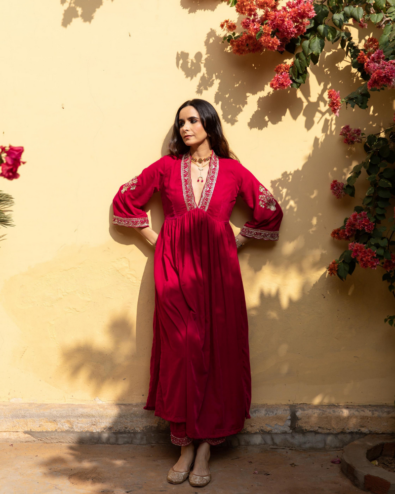 Khizaan Gulabi - Velvet Embroidered Suit Set Buy Khizaan Gulabi - Velvet Embroidered Suit Set from C&W | Kurta/Kurta Sets for Women by Maison Shefali in red color for women in Singapore