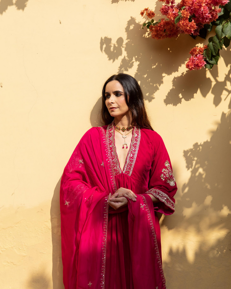 Khizaan Gulabi - Velvet Embroidered Suit Set Buy Khizaan Gulabi - Velvet Embroidered Suit Set from C&W | Kurta/Kurta Sets for Women by Maison Shefali in red color for women in Singapore