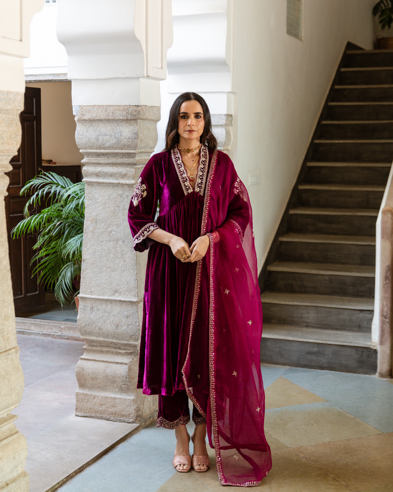 Khizaan - Velvet Embroidered Suit Set Buy Khizaan - Velvet Embroidered Suit Set from C&W | Kurta/Kurta Sets for Women by Maison Shefali in purple color for women in Singapore