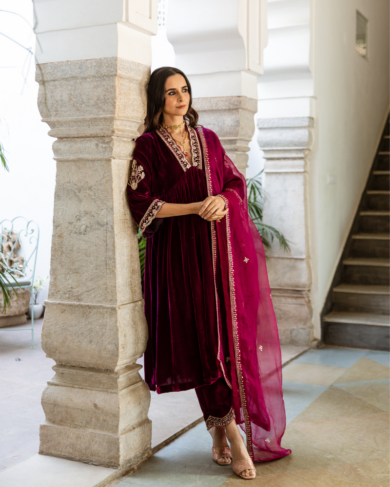 Khizaan - Velvet Embroidered Suit Set Buy Khizaan - Velvet Embroidered Suit Set from C&W | Kurta/Kurta Sets for Women by Maison Shefali in purple color for women in Singapore