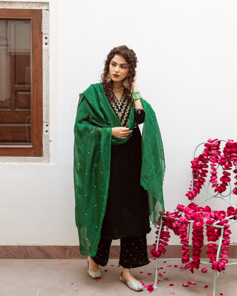 Roya Panna - Velvet Embroidered Suit Set Buy Roya Panna - Velvet Embroidered Suit Set from C&W | Kurta/Kurta Sets for Women by Maison Shefali in green color for women in Singapore