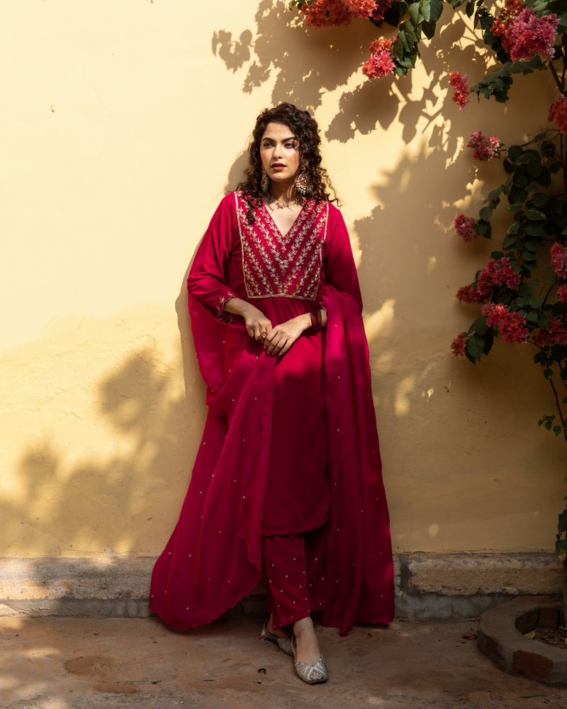 Roya Gulabi - Velvet Embroidered Suit Set Buy Roya Gulabi - Velvet Embroidered Suit Set from C&W | Kurta/Kurta Sets for Women by Maison Shefali in red color for women in Singapore